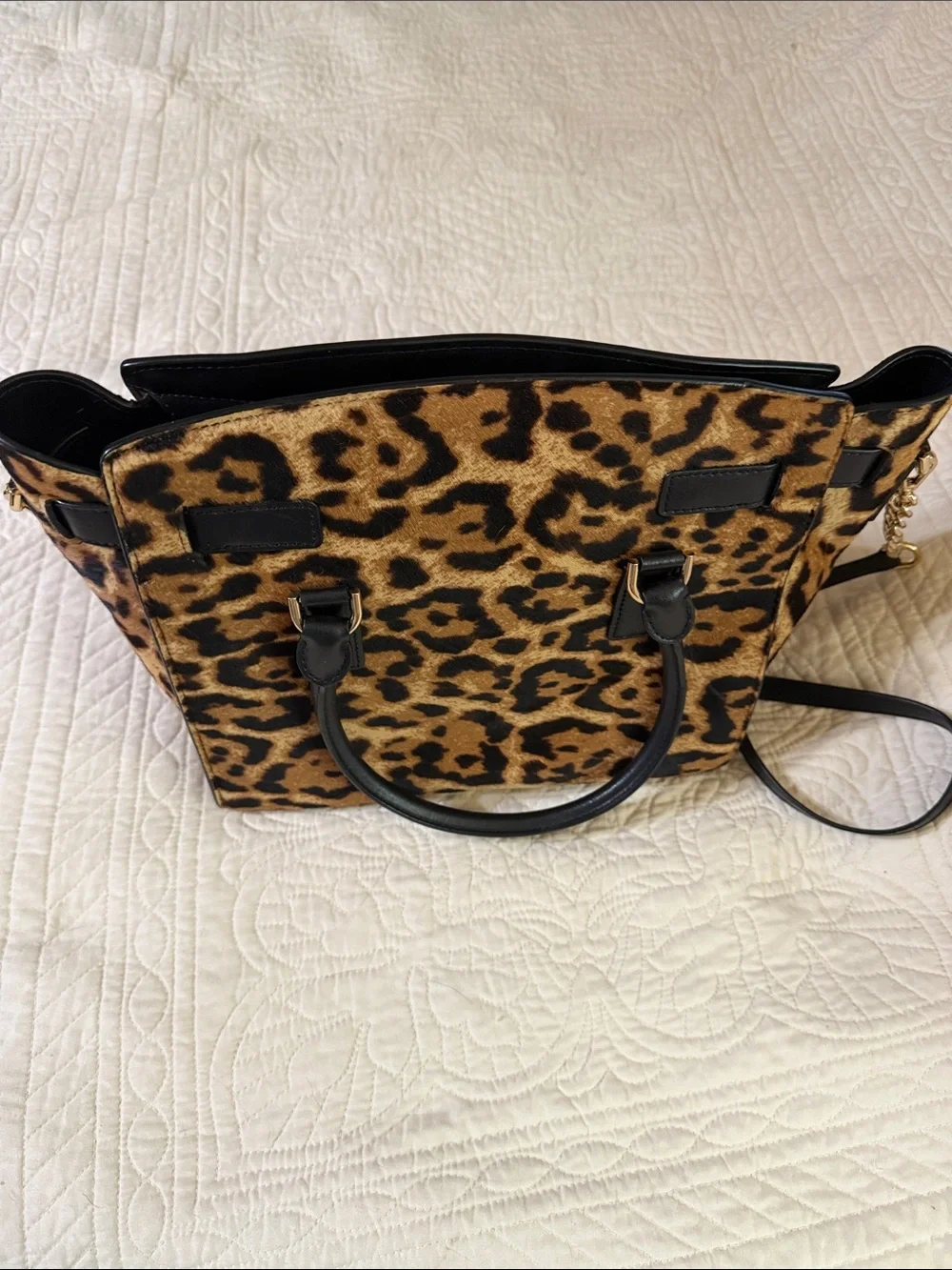 Michael Kors stylish leopard